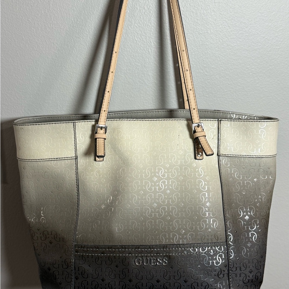 GUESS Gradient Logo Tote - Black and Cream